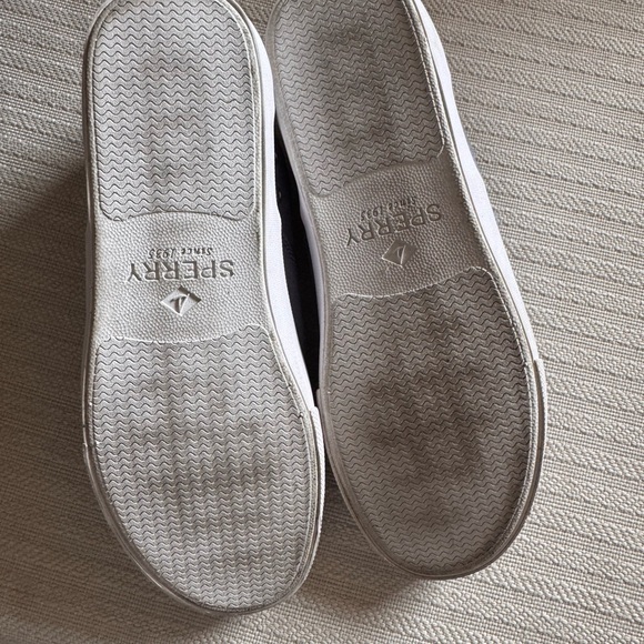 Sperry Men's Blue and Tan Boat Shoes - Picture 5 of 6